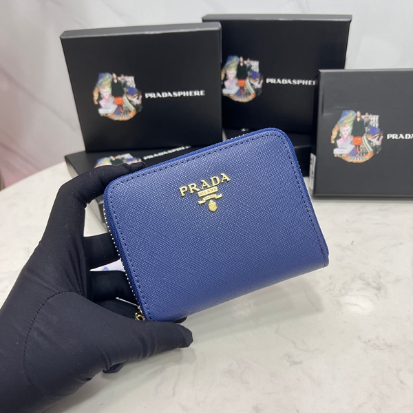 プラダ財布コピー内部構造